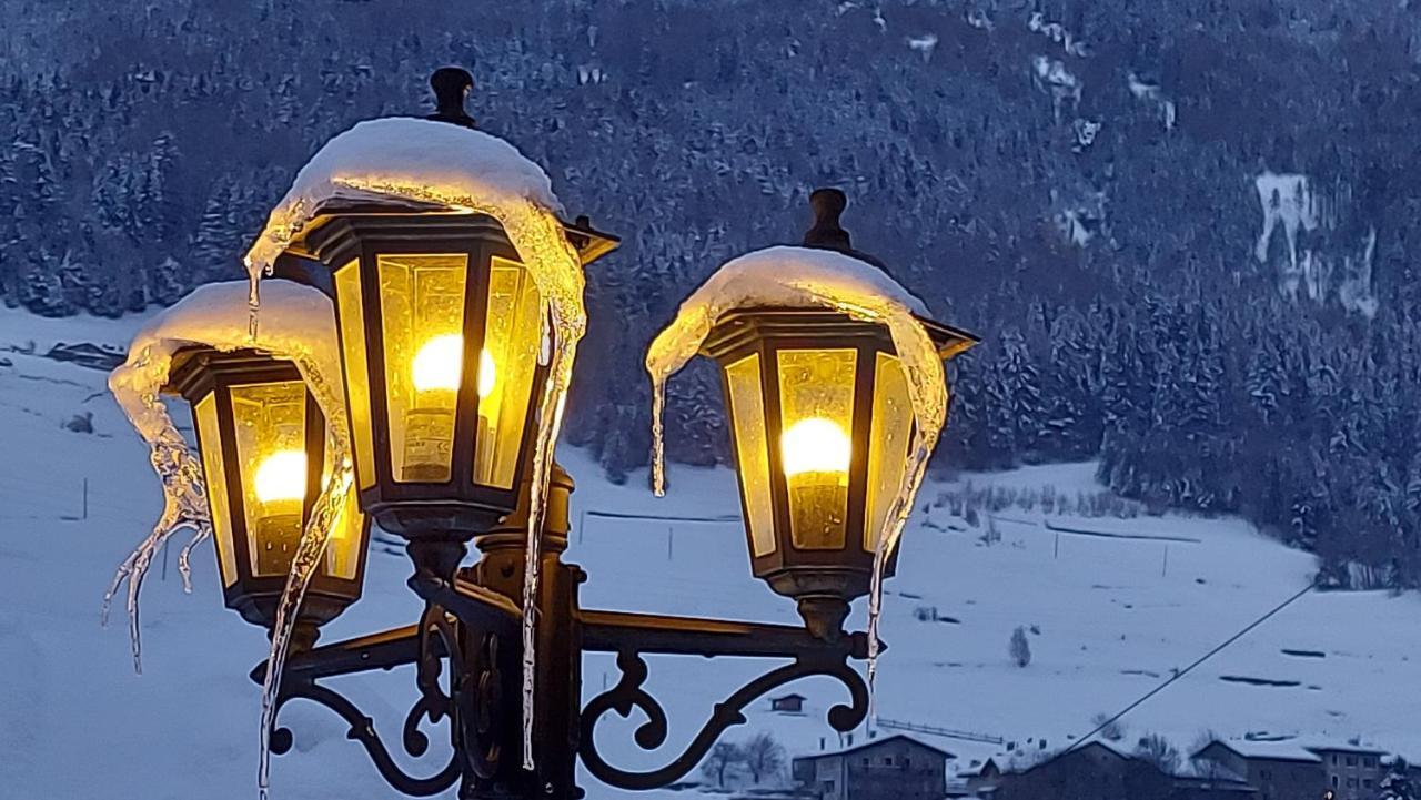 Baita De Eliseo B&B Valdisotto Kültér fotó