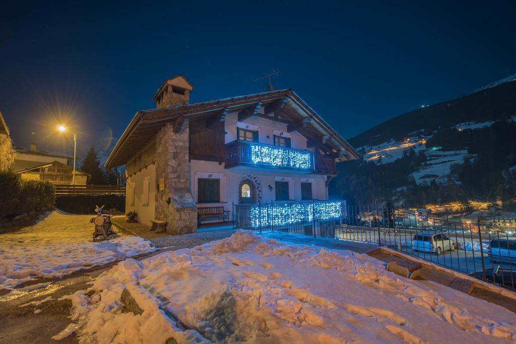 Baita De Eliseo B&B Valdisotto Kültér fotó